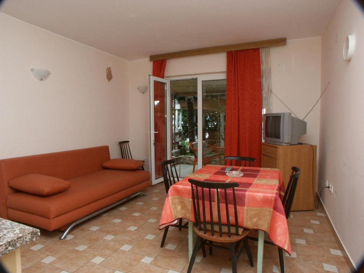 Apartments By The Sea Crikvenica - 2354 Kültér fotó