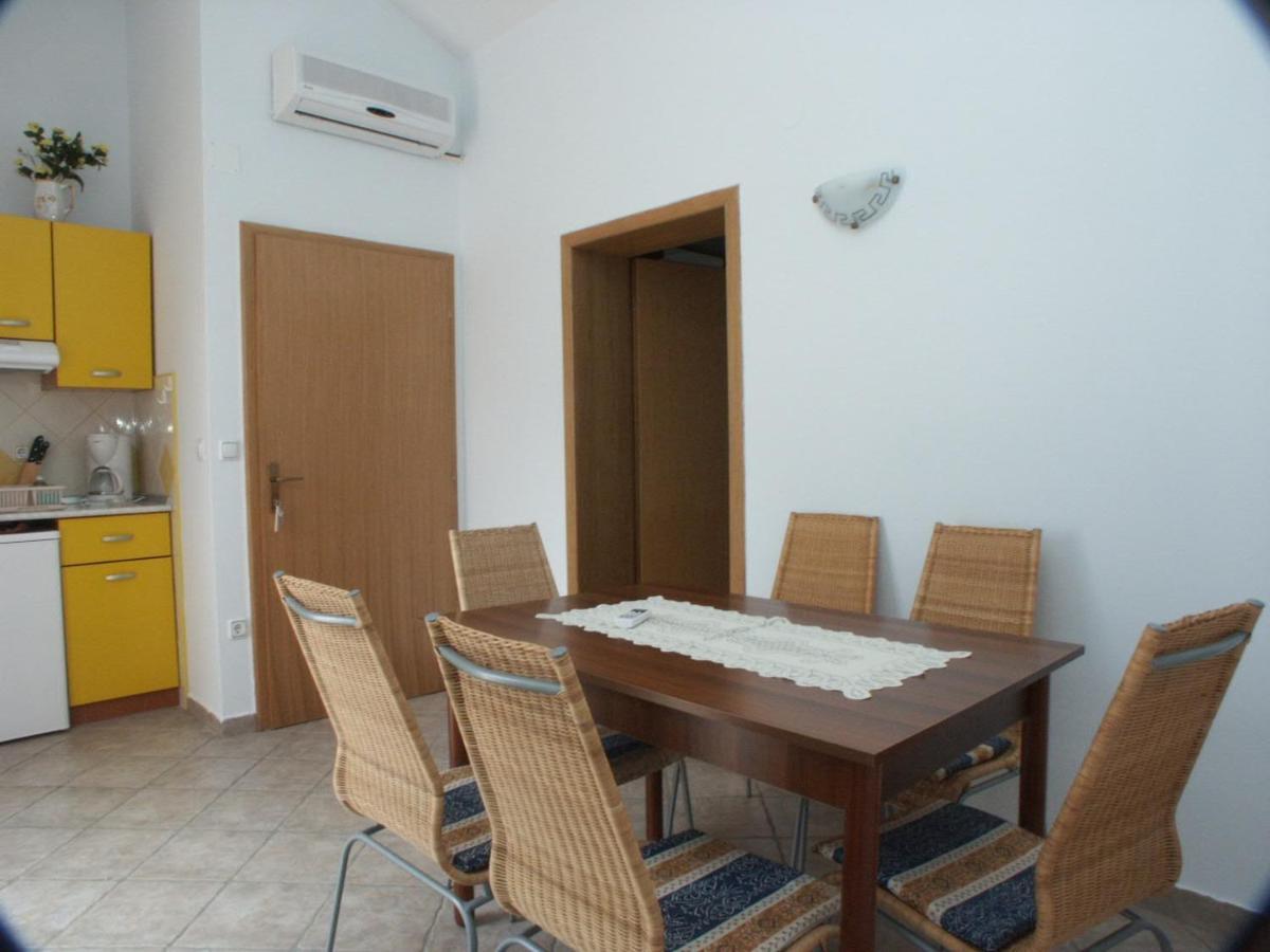 Apartments By The Sea Crikvenica - 2354 Kültér fotó